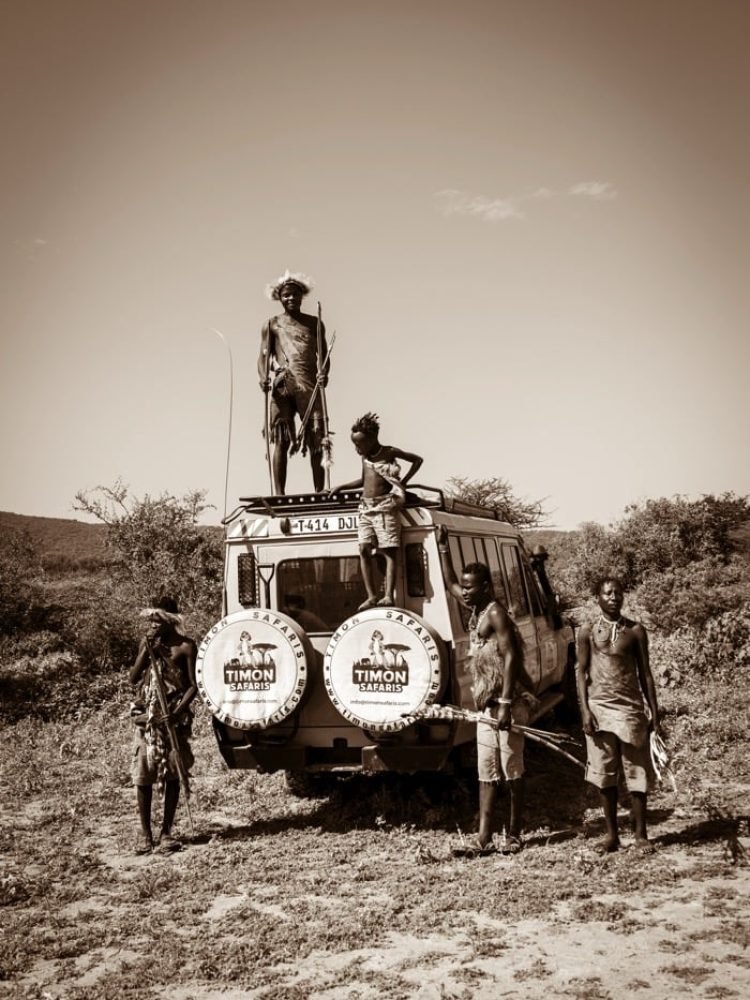 Hadzabe Tribe, Tribu Hadzabe